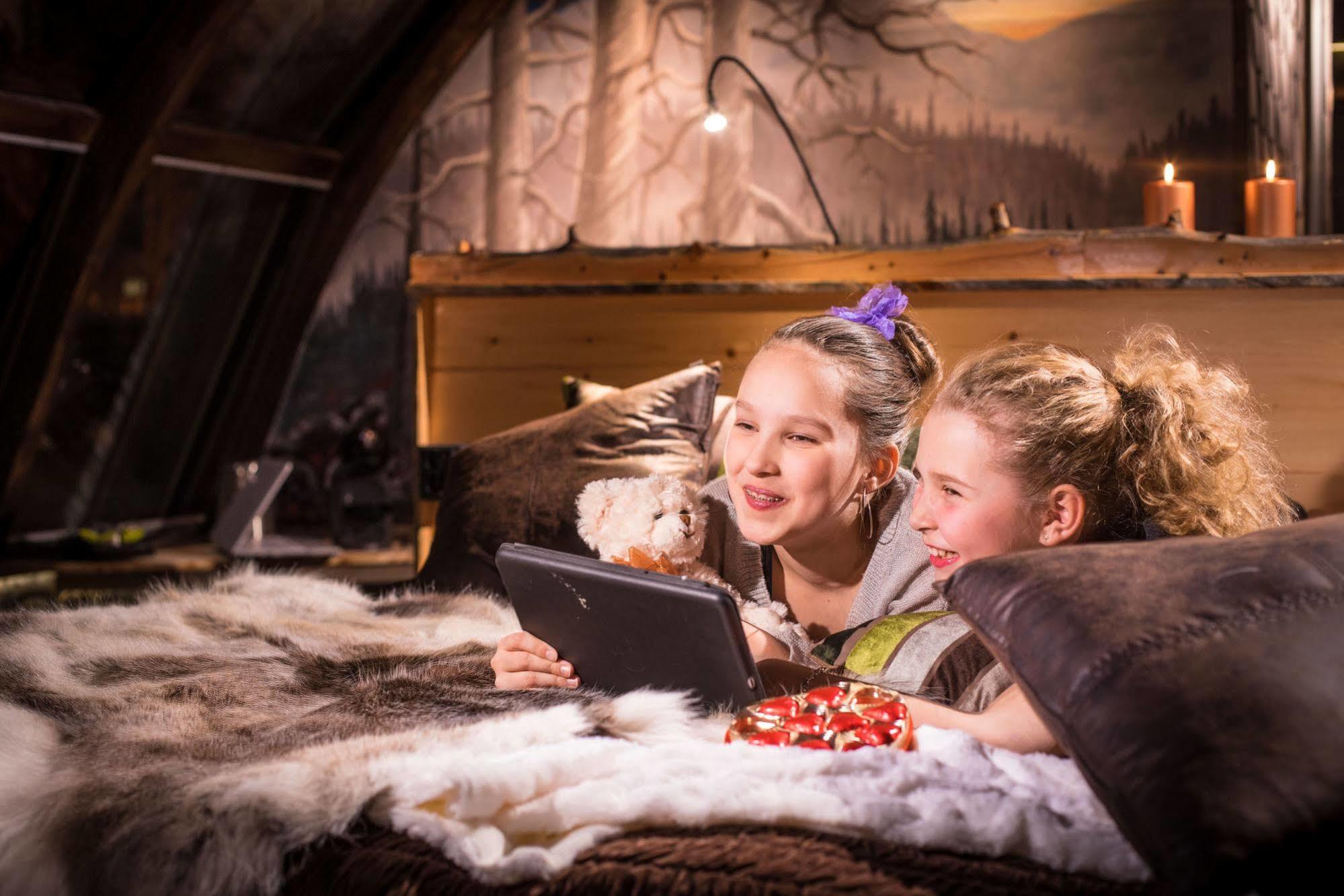 Lapland Northern Lights Hotel Ilveslinna Ranua Dış mekan fotoğraf
